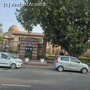 [P31] prin New Delhi » foto by robert
 - 
<span class="allrVoted glyphicon glyphicon-heart hidden" id="av1474331"></span>
<a class="m-l-10 hidden" id="sv1474331" onclick="voting_Foto_DelVot(,1474331,7091)" role="button">șterge vot <span class="glyphicon glyphicon-remove"></span></a>
<a id="v91474331" class=" c-red"  onclick="voting_Foto_SetVot(1474331)" role="button"><span class="glyphicon glyphicon-heart-empty"></span> <b>LIKE</b> = Votează poza</a> <img class="hidden"  id="f1474331W9" src="/imagini/loader.gif" border="0" /><span class="AjErrMes hidden" id="e1474331ErM"></span>