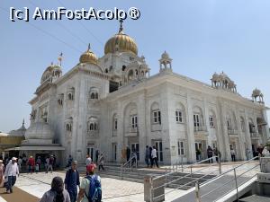 [P28] Gurdwara Bangla Sahib,templu » foto by AZE
 - 
<span class="allrVoted glyphicon glyphicon-heart hidden" id="av1426654"></span>
<a class="m-l-10 hidden" id="sv1426654" onclick="voting_Foto_DelVot(,1426654,7091)" role="button">șterge vot <span class="glyphicon glyphicon-remove"></span></a>
<a id="v91426654" class=" c-red"  onclick="voting_Foto_SetVot(1426654)" role="button"><span class="glyphicon glyphicon-heart-empty"></span> <b>LIKE</b> = Votează poza</a> <img class="hidden"  id="f1426654W9" src="/imagini/loader.gif" border="0" /><span class="AjErrMes hidden" id="e1426654ErM"></span>