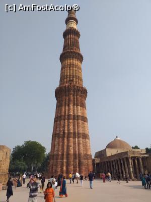 [P17] minaretul Qutub Minar înalt de 72,5 m » foto by Yolanda
 - 
<span class="allrVoted glyphicon glyphicon-heart hidden" id="av1148330"></span>
<a class="m-l-10 hidden" id="sv1148330" onclick="voting_Foto_DelVot(,1148330,7091)" role="button">șterge vot <span class="glyphicon glyphicon-remove"></span></a>
<a id="v91148330" class=" c-red"  onclick="voting_Foto_SetVot(1148330)" role="button"><span class="glyphicon glyphicon-heart-empty"></span> <b>LIKE</b> = Votează poza</a> <img class="hidden"  id="f1148330W9" src="/imagini/loader.gif" border="0" /><span class="AjErrMes hidden" id="e1148330ErM"></span>