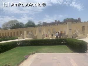 [P27] Jantal Mantar,observatorul din Jaipur » foto by AZE
 - 
<span class="allrVoted glyphicon glyphicon-heart hidden" id="av1445558"></span>
<a class="m-l-10 hidden" id="sv1445558" onclick="voting_Foto_DelVot(,1445558,7099)" role="button">șterge vot <span class="glyphicon glyphicon-remove"></span></a>
<a id="v91445558" class=" c-red"  onclick="voting_Foto_SetVot(1445558)" role="button"><span class="glyphicon glyphicon-heart-empty"></span> <b>LIKE</b> = Votează poza</a> <img class="hidden"  id="f1445558W9" src="/imagini/loader.gif" border="0" /><span class="AjErrMes hidden" id="e1445558ErM"></span>