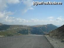 [P100] Transalpina august 2011 » foto by ionescunic
 - 
<span class="allrVoted glyphicon glyphicon-heart hidden" id="av295746"></span>
<a class="m-l-10 hidden" id="sv295746" onclick="voting_Foto_DelVot(,295746,7149)" role="button">șterge vot <span class="glyphicon glyphicon-remove"></span></a>
<a id="v9295746" class=" c-red"  onclick="voting_Foto_SetVot(295746)" role="button"><span class="glyphicon glyphicon-heart-empty"></span> <b>LIKE</b> = Votează poza</a> <img class="hidden"  id="f295746W9" src="/imagini/loader.gif" border="0" /><span class="AjErrMes hidden" id="e295746ErM"></span>