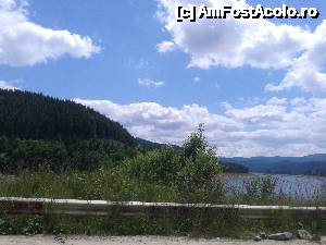 [P109] Transalpina acum, în multe imagini și puține cuvinte - Lacul Oașa, din rulajul mașinii » foto by Lyssys
 - 
<span class="allrVoted glyphicon glyphicon-heart hidden" id="av636602"></span>
<a class="m-l-10 hidden" id="sv636602" onclick="voting_Foto_DelVot(,636602,7149)" role="button">șterge vot <span class="glyphicon glyphicon-remove"></span></a>
<a id="v9636602" class=" c-red"  onclick="voting_Foto_SetVot(636602)" role="button"><span class="glyphicon glyphicon-heart-empty"></span> <b>LIKE</b> = Votează poza</a> <img class="hidden"  id="f636602W9" src="/imagini/loader.gif" border="0" /><span class="AjErrMes hidden" id="e636602ErM"></span>