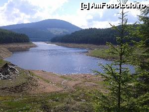 [P110] Transalpina acum, în multe imagini și puține cuvinte - Lacul Oașa, privit de pe cealaltă parte, la întoarcere de la Luncile Prigoanei, pe DJ 704 » foto by Lyssys
 - 
<span class="allrVoted glyphicon glyphicon-heart hidden" id="av636603"></span>
<a class="m-l-10 hidden" id="sv636603" onclick="voting_Foto_DelVot(,636603,7149)" role="button">șterge vot <span class="glyphicon glyphicon-remove"></span></a>
<a id="v9636603" class=" c-red"  onclick="voting_Foto_SetVot(636603)" role="button"><span class="glyphicon glyphicon-heart-empty"></span> <b>LIKE</b> = Votează poza</a> <img class="hidden"  id="f636603W9" src="/imagini/loader.gif" border="0" /><span class="AjErrMes hidden" id="e636603ErM"></span>