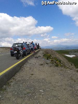 [P129] Mai mulți turiști la sfârșit de weekend, pe Transalpina...  » foto by Lyssys
 - 
<span class="allrVoted glyphicon glyphicon-heart hidden" id="av636622"></span>
<a class="m-l-10 hidden" id="sv636622" onclick="voting_Foto_DelVot(,636622,7149)" role="button">șterge vot <span class="glyphicon glyphicon-remove"></span></a>
<a id="v9636622" class=" c-red"  onclick="voting_Foto_SetVot(636622)" role="button"><span class="glyphicon glyphicon-heart-empty"></span> <b>LIKE</b> = Votează poza</a> <img class="hidden"  id="f636622W9" src="/imagini/loader.gif" border="0" /><span class="AjErrMes hidden" id="e636622ErM"></span>