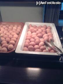 [P105] Un preparat foarte căutat: la stanga,ouă de 5 minute, la dreapta,ouă de trei minute... » foto by Aeerdna*
 - 
<span class="allrVoted glyphicon glyphicon-heart hidden" id="av217178"></span>
<a class="m-l-10 hidden" id="sv217178" onclick="voting_Foto_DelVot(,217178,7150)" role="button">șterge vot <span class="glyphicon glyphicon-remove"></span></a>
<a id="v9217178" class=" c-red"  onclick="voting_Foto_SetVot(217178)" role="button"><span class="glyphicon glyphicon-heart-empty"></span> <b>LIKE</b> = Votează poza</a> <img class="hidden"  id="f217178W9" src="/imagini/loader.gif" border="0" /><span class="AjErrMes hidden" id="e217178ErM"></span>