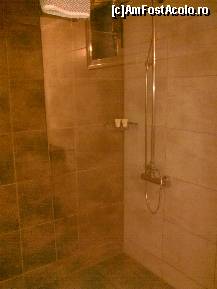 [P154] Duşul din prima baie... » foto by Aeerdna*
 - 
<span class="allrVoted glyphicon glyphicon-heart hidden" id="av217284"></span>
<a class="m-l-10 hidden" id="sv217284" onclick="voting_Foto_DelVot(,217284,7150)" role="button">șterge vot <span class="glyphicon glyphicon-remove"></span></a>
<a id="v9217284" class=" c-red"  onclick="voting_Foto_SetVot(217284)" role="button"><span class="glyphicon glyphicon-heart-empty"></span> <b>LIKE</b> = Votează poza</a> <img class="hidden"  id="f217284W9" src="/imagini/loader.gif" border="0" /><span class="AjErrMes hidden" id="e217284ErM"></span>