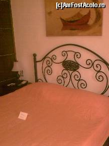 [P156] Dormitorul... dacă bileţelul din imagine este pus pe pat, menajera trebuie să schimbe aşternuturile... dacă nu, atunci tot le schimbă! » foto by Aeerdna*
 - 
<span class="allrVoted glyphicon glyphicon-heart hidden" id="av217286"></span>
<a class="m-l-10 hidden" id="sv217286" onclick="voting_Foto_DelVot(,217286,7150)" role="button">șterge vot <span class="glyphicon glyphicon-remove"></span></a>
<a id="v9217286" class=" c-red"  onclick="voting_Foto_SetVot(217286)" role="button"><span class="glyphicon glyphicon-heart-empty"></span> <b>LIKE</b> = Votează poza</a> <img class="hidden"  id="f217286W9" src="/imagini/loader.gif" border="0" /><span class="AjErrMes hidden" id="e217286ErM"></span>