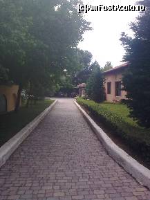 [P172] Restaurantul 'Doxato' pe parteadreaptă, parcarea,în faţă... » foto by Aeerdna*
 - 
<span class="allrVoted glyphicon glyphicon-heart hidden" id="av217359"></span>
<a class="m-l-10 hidden" id="sv217359" onclick="voting_Foto_DelVot(,217359,7150)" role="button">șterge vot <span class="glyphicon glyphicon-remove"></span></a>
<a id="v9217359" class=" c-red"  onclick="voting_Foto_SetVot(217359)" role="button"><span class="glyphicon glyphicon-heart-empty"></span> <b>LIKE</b> = Votează poza</a> <img class="hidden"  id="f217359W9" src="/imagini/loader.gif" border="0" /><span class="AjErrMes hidden" id="e217359ErM"></span>