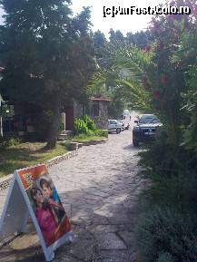 [P205] Parcarea hotelului Lilly Ann... » foto by Aeerdna*
 - 
<span class="allrVoted glyphicon glyphicon-heart hidden" id="av217420"></span>
<a class="m-l-10 hidden" id="sv217420" onclick="voting_Foto_DelVot(,217420,7150)" role="button">șterge vot <span class="glyphicon glyphicon-remove"></span></a>
<a id="v9217420" class=" c-red"  onclick="voting_Foto_SetVot(217420)" role="button"><span class="glyphicon glyphicon-heart-empty"></span> <b>LIKE</b> = Votează poza</a> <img class="hidden"  id="f217420W9" src="/imagini/loader.gif" border="0" /><span class="AjErrMes hidden" id="e217420ErM"></span>