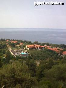 [P233] Athena Pallace Village, o privire mai pătrunzătoare... Acolo ne urcam uneori după-amiaza şi priveam prin binoclu ca să aflăm cine ne intra în cameră » foto by Aeerdna*
 - 
<span class="allrVoted glyphicon glyphicon-heart hidden" id="av217457"></span>
<a class="m-l-10 hidden" id="sv217457" onclick="voting_Foto_DelVot(,217457,7150)" role="button">șterge vot <span class="glyphicon glyphicon-remove"></span></a>
<a id="v9217457" class=" c-red"  onclick="voting_Foto_SetVot(217457)" role="button"><span class="glyphicon glyphicon-heart-empty"></span> <b>LIKE</b> = Votează poza</a> <img class="hidden"  id="f217457W9" src="/imagini/loader.gif" border="0" /><span class="AjErrMes hidden" id="e217457ErM"></span>