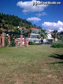 [P366] Hotel Lilly Ann după-amiază » foto by Aeerdna*
 - 
<span class="allrVoted glyphicon glyphicon-heart hidden" id="av219061"></span>
<a class="m-l-10 hidden" id="sv219061" onclick="voting_Foto_DelVot(,219061,7150)" role="button">șterge vot <span class="glyphicon glyphicon-remove"></span></a>
<a id="v9219061" class=" c-red"  onclick="voting_Foto_SetVot(219061)" role="button"><span class="glyphicon glyphicon-heart-empty"></span> <b>LIKE</b> = Votează poza</a> <img class="hidden"  id="f219061W9" src="/imagini/loader.gif" border="0" /><span class="AjErrMes hidden" id="e219061ErM"></span>