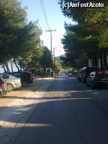 [P75] Parcarea din faţa hotelului, cu aleea asfaltată... » foto by Aeerdna*
 - 
<span class="allrVoted glyphicon glyphicon-heart hidden" id="av217135"></span>
<a class="m-l-10 hidden" id="sv217135" onclick="voting_Foto_DelVot(,217135,7150)" role="button">șterge vot <span class="glyphicon glyphicon-remove"></span></a>
<a id="v9217135" class=" c-red"  onclick="voting_Foto_SetVot(217135)" role="button"><span class="glyphicon glyphicon-heart-empty"></span> <b>LIKE</b> = Votează poza</a> <img class="hidden"  id="f217135W9" src="/imagini/loader.gif" border="0" /><span class="AjErrMes hidden" id="e217135ErM"></span>