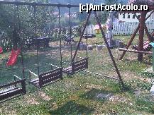 [P06] o parte din curtea pensiunii » foto by silvia tudoran
 - 
<span class="allrVoted glyphicon glyphicon-heart hidden" id="av363486"></span>
<a class="m-l-10 hidden" id="sv363486" onclick="voting_Foto_DelVot(,363486,7152)" role="button">șterge vot <span class="glyphicon glyphicon-remove"></span></a>
<a id="v9363486" class=" c-red"  onclick="voting_Foto_SetVot(363486)" role="button"><span class="glyphicon glyphicon-heart-empty"></span> <b>LIKE</b> = Votează poza</a> <img class="hidden"  id="f363486W9" src="/imagini/loader.gif" border="0" /><span class="AjErrMes hidden" id="e363486ErM"></span>