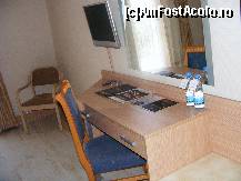 [P08] Ersan Resort-camera standard » foto by Cris
 - 
<span class="allrVoted glyphicon glyphicon-heart hidden" id="av203646"></span>
<a class="m-l-10 hidden" id="sv203646" onclick="voting_Foto_DelVot(,203646,7207)" role="button">șterge vot <span class="glyphicon glyphicon-remove"></span></a>
<a id="v9203646" class=" c-red"  onclick="voting_Foto_SetVot(203646)" role="button"><span class="glyphicon glyphicon-heart-empty"></span> <b>LIKE</b> = Votează poza</a> <img class="hidden"  id="f203646W9" src="/imagini/loader.gif" border="0" /><span class="AjErrMes hidden" id="e203646ErM"></span>