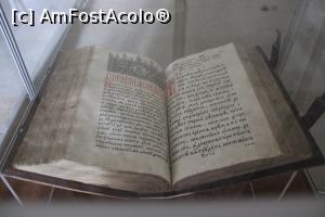 [P23] Mănăstirea Dragomirna, Cazania lui Varlaam, tipărită la Iași în 1643, este prima carte tipărită în Moldova în limba română cu litere chirilice, de neprețuit!! » foto by mprofeanu
 - 
<span class="allrVoted glyphicon glyphicon-heart hidden" id="av1310233"></span>
<a class="m-l-10 hidden" id="sv1310233" onclick="voting_Foto_DelVot(,1310233,7245)" role="button">șterge vot <span class="glyphicon glyphicon-remove"></span></a>
<a id="v91310233" class=" c-red"  onclick="voting_Foto_SetVot(1310233)" role="button"><span class="glyphicon glyphicon-heart-empty"></span> <b>LIKE</b> = Votează poza</a> <img class="hidden"  id="f1310233W9" src="/imagini/loader.gif" border="0" /><span class="AjErrMes hidden" id="e1310233ErM"></span>