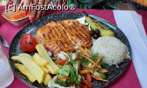 [P26] Lale Sultan Restaurant - alt kebab » foto by Carmen Ion
 - 
<span class="allrVoted glyphicon glyphicon-heart hidden" id="av1509666"></span>
<a class="m-l-10 hidden" id="sv1509666" onclick="voting_Foto_DelVot(,1509666,7254)" role="button">șterge vot <span class="glyphicon glyphicon-remove"></span></a>
<a id="v91509666" class=" c-red"  onclick="voting_Foto_SetVot(1509666)" role="button"><span class="glyphicon glyphicon-heart-empty"></span> <b>LIKE</b> = Votează poza</a> <img class="hidden"  id="f1509666W9" src="/imagini/loader.gif" border="0" /><span class="AjErrMes hidden" id="e1509666ErM"></span>