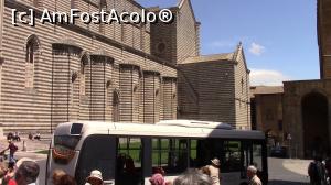 [P15] Orvieto. Statia Bus din Piazza del Duomo.  » foto by ovidiuyepi
 - 
<span class="allrVoted glyphicon glyphicon-heart hidden" id="av1152142"></span>
<a class="m-l-10 hidden" id="sv1152142" onclick="voting_Foto_DelVot(,1152142,7308)" role="button">șterge vot <span class="glyphicon glyphicon-remove"></span></a>
<a id="v91152142" class=" c-red"  onclick="voting_Foto_SetVot(1152142)" role="button"><span class="glyphicon glyphicon-heart-empty"></span> <b>LIKE</b> = Votează poza</a> <img class="hidden"  id="f1152142W9" src="/imagini/loader.gif" border="0" /><span class="AjErrMes hidden" id="e1152142ErM"></span>