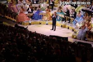 [P21] Andre Rieu - vrăjitorul olandez » foto by Alina53
 - 
<span class="allrVoted glyphicon glyphicon-heart hidden" id="av582464"></span>
<a class="m-l-10 hidden" id="sv582464" onclick="voting_Foto_DelVot(,582464,7498)" role="button">șterge vot <span class="glyphicon glyphicon-remove"></span></a>
<a id="v9582464" class=" c-red"  onclick="voting_Foto_SetVot(582464)" role="button"><span class="glyphicon glyphicon-heart-empty"></span> <b>LIKE</b> = Votează poza</a> <img class="hidden"  id="f582464W9" src="/imagini/loader.gif" border="0" /><span class="AjErrMes hidden" id="e582464ErM"></span>