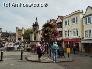 [P42] Lumea iese la plimbare în oraş - Wells » foto by Marius 72
 - 
<span class="allrVoted glyphicon glyphicon-heart hidden" id="av1505887"></span>
<a class="m-l-10 hidden" id="sv1505887" onclick="voting_Foto_DelVot(,1505887,7515)" role="button">șterge vot <span class="glyphicon glyphicon-remove"></span></a>
<a id="v91505887" class=" c-red"  onclick="voting_Foto_SetVot(1505887)" role="button"><span class="glyphicon glyphicon-heart-empty"></span> <b>LIKE</b> = Votează poza</a> <img class="hidden"  id="f1505887W9" src="/imagini/loader.gif" border="0" /><span class="AjErrMes hidden" id="e1505887ErM"></span>