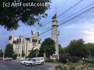 [P02] Baia Mare - Biserica Greco- catolica 'Sfanta Cruce' » foto by mishu
 - 
<span class="allrVoted glyphicon glyphicon-heart hidden" id="av901323"></span>
<a class="m-l-10 hidden" id="sv901323" onclick="voting_Foto_DelVot(,901323,7527)" role="button">șterge vot <span class="glyphicon glyphicon-remove"></span></a>
<a id="v9901323" class=" c-red"  onclick="voting_Foto_SetVot(901323)" role="button"><span class="glyphicon glyphicon-heart-empty"></span> <b>LIKE</b> = Votează poza</a> <img class="hidden"  id="f901323W9" src="/imagini/loader.gif" border="0" /><span class="AjErrMes hidden" id="e901323ErM"></span>