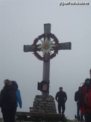 [P09] Crucea de pe munte.  » foto by liviu49
 - 
<span class="allrVoted glyphicon glyphicon-heart hidden" id="av621960"></span>
<a class="m-l-10 hidden" id="sv621960" onclick="voting_Foto_DelVot(,621960,7573)" role="button">șterge vot <span class="glyphicon glyphicon-remove"></span></a>
<a id="v9621960" class=" c-red"  onclick="voting_Foto_SetVot(621960)" role="button"><span class="glyphicon glyphicon-heart-empty"></span> <b>LIKE</b> = Votează poza</a> <img class="hidden"  id="f621960W9" src="/imagini/loader.gif" border="0" /><span class="AjErrMes hidden" id="e621960ErM"></span>