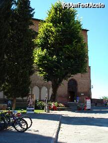 [P01] Siena-Basilica di Caterina di San Domenico- vazuta din zona pietonala din fata » foto by Diaura*
 - 
<span class="allrVoted glyphicon glyphicon-heart hidden" id="av149196"></span>
<a class="m-l-10 hidden" id="sv149196" onclick="voting_Foto_DelVot(,149196,7576)" role="button">șterge vot <span class="glyphicon glyphicon-remove"></span></a>
<a id="v9149196" class=" c-red"  onclick="voting_Foto_SetVot(149196)" role="button"><span class="glyphicon glyphicon-heart-empty"></span> <b>LIKE</b> = Votează poza</a> <img class="hidden"  id="f149196W9" src="/imagini/loader.gif" border="0" /><span class="AjErrMes hidden" id="e149196ErM"></span>