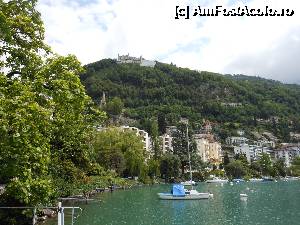 [P05] Montreux - Vedere de pe ponton a salbei de hoteluri.  » foto by iulianic
 - 
<span class="allrVoted glyphicon glyphicon-heart hidden" id="av368082"></span>
<a class="m-l-10 hidden" id="sv368082" onclick="voting_Foto_DelVot(,368082,7614)" role="button">șterge vot <span class="glyphicon glyphicon-remove"></span></a>
<a id="v9368082" class=" c-red"  onclick="voting_Foto_SetVot(368082)" role="button"><span class="glyphicon glyphicon-heart-empty"></span> <b>LIKE</b> = Votează poza</a> <img class="hidden"  id="f368082W9" src="/imagini/loader.gif" border="0" /><span class="AjErrMes hidden" id="e368082ErM"></span>