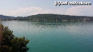 [P08] Lacul Worth (Worthersee), Provincia Carinthia, Austria.  » foto by traian.leuca †
 - 
<span class="allrVoted glyphicon glyphicon-heart hidden" id="av699402"></span>
<a class="m-l-10 hidden" id="sv699402" onclick="voting_Foto_DelVot(,699402,7627)" role="button">șterge vot <span class="glyphicon glyphicon-remove"></span></a>
<a id="v9699402" class=" c-red"  onclick="voting_Foto_SetVot(699402)" role="button"><span class="glyphicon glyphicon-heart-empty"></span> <b>LIKE</b> = Votează poza</a> <img class="hidden"  id="f699402W9" src="/imagini/loader.gif" border="0" /><span class="AjErrMes hidden" id="e699402ErM"></span>