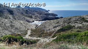 [P25] insula Pomegues, mici golfulete, stânci ce coboara în mare » foto by Yolanda
 - 
<span class="allrVoted glyphicon glyphicon-heart hidden" id="av1513493"></span>
<a class="m-l-10 hidden" id="sv1513493" onclick="voting_Foto_DelVot(,1513493,7772)" role="button">șterge vot <span class="glyphicon glyphicon-remove"></span></a>
<a id="v91513493" class=" c-red"  onclick="voting_Foto_SetVot(1513493)" role="button"><span class="glyphicon glyphicon-heart-empty"></span> <b>LIKE</b> = Votează poza</a> <img class="hidden"  id="f1513493W9" src="/imagini/loader.gif" border="0" /><span class="AjErrMes hidden" id="e1513493ErM"></span>