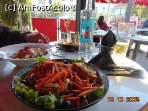 [P31] la restaurant Aubagne » foto by Yolanda
 - 
<span class="allrVoted glyphicon glyphicon-heart hidden" id="av1514097"></span>
<a class="m-l-10 hidden" id="sv1514097" onclick="voting_Foto_DelVot(,1514097,7772)" role="button">șterge vot <span class="glyphicon glyphicon-remove"></span></a>
<a id="v91514097" class=" c-red"  onclick="voting_Foto_SetVot(1514097)" role="button"><span class="glyphicon glyphicon-heart-empty"></span> <b>LIKE</b> = Votează poza</a> <img class="hidden"  id="f1514097W9" src="/imagini/loader.gif" border="0" /><span class="AjErrMes hidden" id="e1514097ErM"></span>