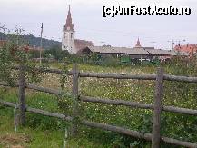 [P09] Biserica din Cristian vazuta din curtea pensiunii » foto by micheline
 - 
<span class="allrVoted glyphicon glyphicon-heart hidden" id="av151873"></span>
<a class="m-l-10 hidden" id="sv151873" onclick="voting_Foto_DelVot(,151873,7790)" role="button">șterge vot <span class="glyphicon glyphicon-remove"></span></a>
<a id="v9151873" class=" c-red"  onclick="voting_Foto_SetVot(151873)" role="button"><span class="glyphicon glyphicon-heart-empty"></span> <b>LIKE</b> = Votează poza</a> <img class="hidden"  id="f151873W9" src="/imagini/loader.gif" border="0" /><span class="AjErrMes hidden" id="e151873ErM"></span>