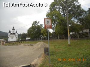 [P01] parcarea de lângă schit » foto by zlatna
 - 
<span class="allrVoted glyphicon glyphicon-heart hidden" id="av865913"></span>
<a class="m-l-10 hidden" id="sv865913" onclick="voting_Foto_DelVot(,865913,7799)" role="button">șterge vot <span class="glyphicon glyphicon-remove"></span></a>
<a id="v9865913" class=" c-red"  onclick="voting_Foto_SetVot(865913)" role="button"><span class="glyphicon glyphicon-heart-empty"></span> <b>LIKE</b> = Votează poza</a> <img class="hidden"  id="f865913W9" src="/imagini/loader.gif" border="0" /><span class="AjErrMes hidden" id="e865913ErM"></span>