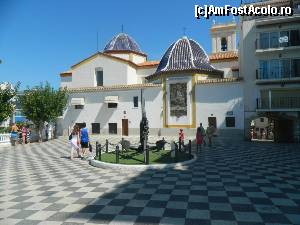 [P20] Plaza Castellar și biserica San Jaime » foto by Dabator
 - 
<span class="allrVoted glyphicon glyphicon-heart hidden" id="av676415"></span>
<a class="m-l-10 hidden" id="sv676415" onclick="voting_Foto_DelVot(,676415,7803)" role="button">șterge vot <span class="glyphicon glyphicon-remove"></span></a>
<a id="v9676415" class=" c-red"  onclick="voting_Foto_SetVot(676415)" role="button"><span class="glyphicon glyphicon-heart-empty"></span> <b>LIKE</b> = Votează poza</a> <img class="hidden"  id="f676415W9" src="/imagini/loader.gif" border="0" /><span class="AjErrMes hidden" id="e676415ErM"></span>