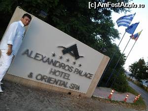 [P18] Intrarea spre hotel din drumul spre OUruopolis » foto by rolandgabriel
 - 
<span class="allrVoted glyphicon glyphicon-heart hidden" id="av515907"></span>
<a class="m-l-10 hidden" id="sv515907" onclick="voting_Foto_DelVot(,515907,7829)" role="button">șterge vot <span class="glyphicon glyphicon-remove"></span></a>
<a id="v9515907" class=" c-red"  onclick="voting_Foto_SetVot(515907)" role="button"><span class="glyphicon glyphicon-heart-empty"></span> <b>LIKE</b> = Votează poza</a> <img class="hidden"  id="f515907W9" src="/imagini/loader.gif" border="0" /><span class="AjErrMes hidden" id="e515907ErM"></span>