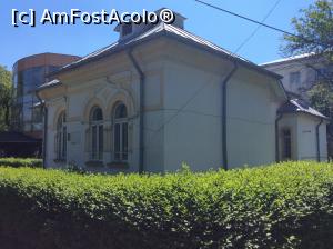 [P09] Focsani - Casa Stefanescu - Bd Garii nr 5 » foto by mishu
 - 
<span class="allrVoted glyphicon glyphicon-heart hidden" id="av764820"></span>
<a class="m-l-10 hidden" id="sv764820" onclick="voting_Foto_DelVot(,764820,7833)" role="button">șterge vot <span class="glyphicon glyphicon-remove"></span></a>
<a id="v9764820" class=" c-red"  onclick="voting_Foto_SetVot(764820)" role="button"><span class="glyphicon glyphicon-heart-empty"></span> <b>LIKE</b> = Votează poza</a> <img class="hidden"  id="f764820W9" src="/imagini/loader.gif" border="0" /><span class="AjErrMes hidden" id="e764820ErM"></span>