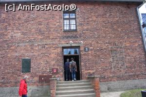 [P34] Pamięci i Muzeum Auschwitz-Birkenau, Auschwitz I, Blocul 11, Blocul morții cu închisoarea la subsol » foto by mprofeanu
 - 
<span class="allrVoted glyphicon glyphicon-heart hidden" id="av1360640"></span>
<a class="m-l-10 hidden" id="sv1360640" onclick="voting_Foto_DelVot(,1360640,7968)" role="button">șterge vot <span class="glyphicon glyphicon-remove"></span></a>
<a id="v91360640" class=" c-red"  onclick="voting_Foto_SetVot(1360640)" role="button"><span class="glyphicon glyphicon-heart-empty"></span> <b>LIKE</b> = Votează poza</a> <img class="hidden"  id="f1360640W9" src="/imagini/loader.gif" border="0" /><span class="AjErrMes hidden" id="e1360640ErM"></span>