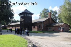 [P48] Pamięci i Muzeum Auschwitz-Birkenau, Auschwitz I, Gheretă de supraveghere » foto by mprofeanu
 - 
<span class="allrVoted glyphicon glyphicon-heart hidden" id="av1360654"></span>
<a class="m-l-10 hidden" id="sv1360654" onclick="voting_Foto_DelVot(,1360654,7968)" role="button">șterge vot <span class="glyphicon glyphicon-remove"></span></a>
<a id="v91360654" class=" c-red"  onclick="voting_Foto_SetVot(1360654)" role="button"><span class="glyphicon glyphicon-heart-empty"></span> <b>LIKE</b> = Votează poza</a> <img class="hidden"  id="f1360654W9" src="/imagini/loader.gif" border="0" /><span class="AjErrMes hidden" id="e1360654ErM"></span>