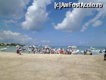 [P24] Portul din Bayahibe, imbarcarea pe salupa. » foto by GYL*
 - 
<span class="allrVoted glyphicon glyphicon-heart hidden" id="av319841"></span>
<a class="m-l-10 hidden" id="sv319841" onclick="voting_Foto_DelVot(,319841,7983)" role="button">șterge vot <span class="glyphicon glyphicon-remove"></span></a>
<a id="v9319841" class=" c-red"  onclick="voting_Foto_SetVot(319841)" role="button"><span class="glyphicon glyphicon-heart-empty"></span> <b>LIKE</b> = Votează poza</a> <img class="hidden"  id="f319841W9" src="/imagini/loader.gif" border="0" /><span class="AjErrMes hidden" id="e319841ErM"></span>