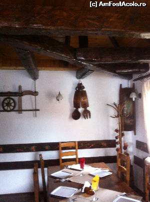 [P39] Restaurantul de lângă Bazar » foto by Yersinia Pestis
 - 
<span class="allrVoted glyphicon glyphicon-heart hidden" id="av634571"></span>
<a class="m-l-10 hidden" id="sv634571" onclick="voting_Foto_DelVot(,634571,8046)" role="button">șterge vot <span class="glyphicon glyphicon-remove"></span></a>
<a id="v9634571" class=" c-red"  onclick="voting_Foto_SetVot(634571)" role="button"><span class="glyphicon glyphicon-heart-empty"></span> <b>LIKE</b> = Votează poza</a> <img class="hidden"  id="f634571W9" src="/imagini/loader.gif" border="0" /><span class="AjErrMes hidden" id="e634571ErM"></span>