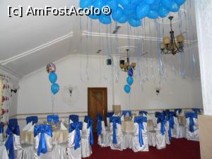 [P12] Popas Rîndunica - Salonul de la etaj pregătit pentru petrecerea de botez.  » foto by iulianic
 - 
<span class="allrVoted glyphicon glyphicon-heart hidden" id="av995127"></span>
<a class="m-l-10 hidden" id="sv995127" onclick="voting_Foto_DelVot(,995127,8050)" role="button">șterge vot <span class="glyphicon glyphicon-remove"></span></a>
<a id="v9995127" class=" c-red"  onclick="voting_Foto_SetVot(995127)" role="button"><span class="glyphicon glyphicon-heart-empty"></span> <b>LIKE</b> = Votează poza</a> <img class="hidden"  id="f995127W9" src="/imagini/loader.gif" border="0" /><span class="AjErrMes hidden" id="e995127ErM"></span>