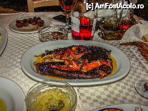 [P44] Imam Bayldi-vinete umplute cu ceapa si rosii, Taverna Pantazis Nikiana » foto by Muffin2009*
 - 
<span class="allrVoted glyphicon glyphicon-heart hidden" id="av441295"></span>
<a class="m-l-10 hidden" id="sv441295" onclick="voting_Foto_DelVot(,441295,8082)" role="button">șterge vot <span class="glyphicon glyphicon-remove"></span></a>
<a id="v9441295" class=" c-red"  onclick="voting_Foto_SetVot(441295)" role="button"><span class="glyphicon glyphicon-heart-empty"></span> <b>LIKE</b> = Votează poza</a> <img class="hidden"  id="f441295W9" src="/imagini/loader.gif" border="0" /><span class="AjErrMes hidden" id="e441295ErM"></span>