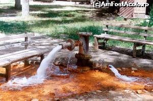 [P20] La Baile Bogat (Racu) de langa Miercurea Ciuc, din aceasta sonda, peste un milion de litri de apa minerala se scurge zilnic in santul de la marginea drumului.  » foto by dorgo
 - 
<span class="allrVoted glyphicon glyphicon-heart hidden" id="av701557"></span>
<a class="m-l-10 hidden" id="sv701557" onclick="voting_Foto_DelVot(,701557,8129)" role="button">șterge vot <span class="glyphicon glyphicon-remove"></span></a>
<a id="v9701557" class=" c-red"  onclick="voting_Foto_SetVot(701557)" role="button"><span class="glyphicon glyphicon-heart-empty"></span> <b>LIKE</b> = Votează poza</a> <img class="hidden"  id="f701557W9" src="/imagini/loader.gif" border="0" /><span class="AjErrMes hidden" id="e701557ErM"></span>