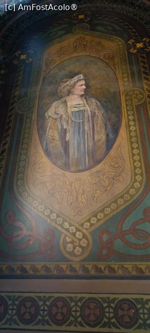 [P13] Portretul reginei Elisabeta. » foto by tata123 🔱
 - 
<span class="allrVoted glyphicon glyphicon-heart hidden" id="av1481942"></span>
<a class="m-l-10 hidden" id="sv1481942" onclick="voting_Foto_DelVot(,1481942,8133)" role="button">șterge vot <span class="glyphicon glyphicon-remove"></span></a>
<a id="v91481942" class=" c-red"  onclick="voting_Foto_SetVot(1481942)" role="button"><span class="glyphicon glyphicon-heart-empty"></span> <b>LIKE</b> = Votează poza</a> <img class="hidden"  id="f1481942W9" src="/imagini/loader.gif" border="0" /><span class="AjErrMes hidden" id="e1481942ErM"></span>