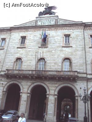 [P14] Palazzo della Provincia e della Prefettura » foto by Carmen Ion
 - 
<span class="allrVoted glyphicon glyphicon-heart hidden" id="av992971"></span>
<a class="m-l-10 hidden" id="sv992971" onclick="voting_Foto_DelVot(,992971,8154)" role="button">șterge vot <span class="glyphicon glyphicon-remove"></span></a>
<a id="v9992971" class=" c-red"  onclick="voting_Foto_SetVot(992971)" role="button"><span class="glyphicon glyphicon-heart-empty"></span> <b>LIKE</b> = Votează poza</a> <img class="hidden"  id="f992971W9" src="/imagini/loader.gif" border="0" /><span class="AjErrMes hidden" id="e992971ErM"></span>