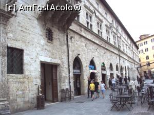 [P06] Palazzo della Università Vecchia » foto by Carmen Ion
 - 
<span class="allrVoted glyphicon glyphicon-heart hidden" id="av992963"></span>
<a class="m-l-10 hidden" id="sv992963" onclick="voting_Foto_DelVot(,992963,8154)" role="button">șterge vot <span class="glyphicon glyphicon-remove"></span></a>
<a id="v9992963" class=" c-red"  onclick="voting_Foto_SetVot(992963)" role="button"><span class="glyphicon glyphicon-heart-empty"></span> <b>LIKE</b> = Votează poza</a> <img class="hidden"  id="f992963W9" src="/imagini/loader.gif" border="0" /><span class="AjErrMes hidden" id="e992963ErM"></span>