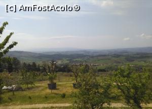 [P01] În drum spre Gubbio - Umbria cea verde.  » foto by Carmen Ion
 - 
<span class="allrVoted glyphicon glyphicon-heart hidden" id="av999847"></span>
<a class="m-l-10 hidden" id="sv999847" onclick="voting_Foto_DelVot(,999847,8154)" role="button">șterge vot <span class="glyphicon glyphicon-remove"></span></a>
<a id="v9999847" class=" c-red"  onclick="voting_Foto_SetVot(999847)" role="button"><span class="glyphicon glyphicon-heart-empty"></span> <b>LIKE</b> = Votează poza</a> <img class="hidden"  id="f999847W9" src="/imagini/loader.gif" border="0" /><span class="AjErrMes hidden" id="e999847ErM"></span>