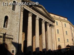 [P12] Assisi. Tempio di Minerva care l-a incantat si pe Goethe » foto by Radu Tudoran
 - 
<span class="allrVoted glyphicon glyphicon-heart hidden" id="av714513"></span>
<a class="m-l-10 hidden" id="sv714513" onclick="voting_Foto_DelVot(,714513,8154)" role="button">șterge vot <span class="glyphicon glyphicon-remove"></span></a>
<a id="v9714513" class=" c-red"  onclick="voting_Foto_SetVot(714513)" role="button"><span class="glyphicon glyphicon-heart-empty"></span> <b>LIKE</b> = Votează poza</a> <img class="hidden"  id="f714513W9" src="/imagini/loader.gif" border="0" /><span class="AjErrMes hidden" id="e714513ErM"></span>