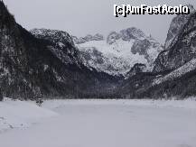 [P20] Lacul Gosausee si ghetarul Dachstein » foto by BOGDAN DSN
 - 
<span class="allrVoted glyphicon glyphicon-heart hidden" id="av178215"></span>
<a class="m-l-10 hidden" id="sv178215" onclick="voting_Foto_DelVot(,178215,8299)" role="button">șterge vot <span class="glyphicon glyphicon-remove"></span></a>
<a id="v9178215" class=" c-red"  onclick="voting_Foto_SetVot(178215)" role="button"><span class="glyphicon glyphicon-heart-empty"></span> <b>LIKE</b> = Votează poza</a> <img class="hidden"  id="f178215W9" src="/imagini/loader.gif" border="0" /><span class="AjErrMes hidden" id="e178215ErM"></span>