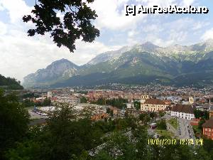 [P31] Panorama asupra orasului Innsbruck » foto by Alina53
 - 
<span class="allrVoted glyphicon glyphicon-heart hidden" id="av400079"></span>
<a class="m-l-10 hidden" id="sv400079" onclick="voting_Foto_DelVot(,400079,8323)" role="button">șterge vot <span class="glyphicon glyphicon-remove"></span></a>
<a id="v9400079" class=" c-red"  onclick="voting_Foto_SetVot(400079)" role="button"><span class="glyphicon glyphicon-heart-empty"></span> <b>LIKE</b> = Votează poza</a> <img class="hidden"  id="f400079W9" src="/imagini/loader.gif" border="0" /><span class="AjErrMes hidden" id="e400079ErM"></span>