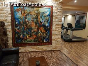 [P23] Grand Hotel Sofianu - intrarea către sala de fitness.  » foto by Floryn81
 - 
<span class="allrVoted glyphicon glyphicon-heart hidden" id="av1146928"></span>
<a class="m-l-10 hidden" id="sv1146928" onclick="voting_Foto_DelVot(,1146928,8327)" role="button">șterge vot <span class="glyphicon glyphicon-remove"></span></a>
<a id="v91146928" class=" c-red"  onclick="voting_Foto_SetVot(1146928)" role="button"><span class="glyphicon glyphicon-heart-empty"></span> <b>LIKE</b> = Votează poza</a> <img class="hidden"  id="f1146928W9" src="/imagini/loader.gif" border="0" /><span class="AjErrMes hidden" id="e1146928ErM"></span>